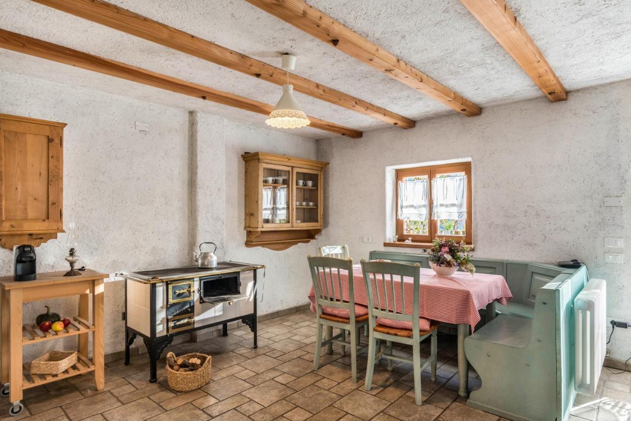 Baita Al Rossat Sant'Orsola Eksteriør billede